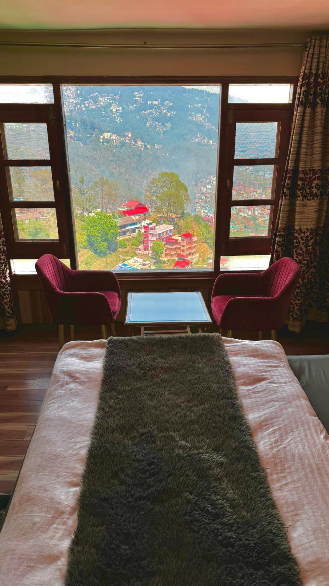 Hotel Apple Regency Shimla Buitenkant foto