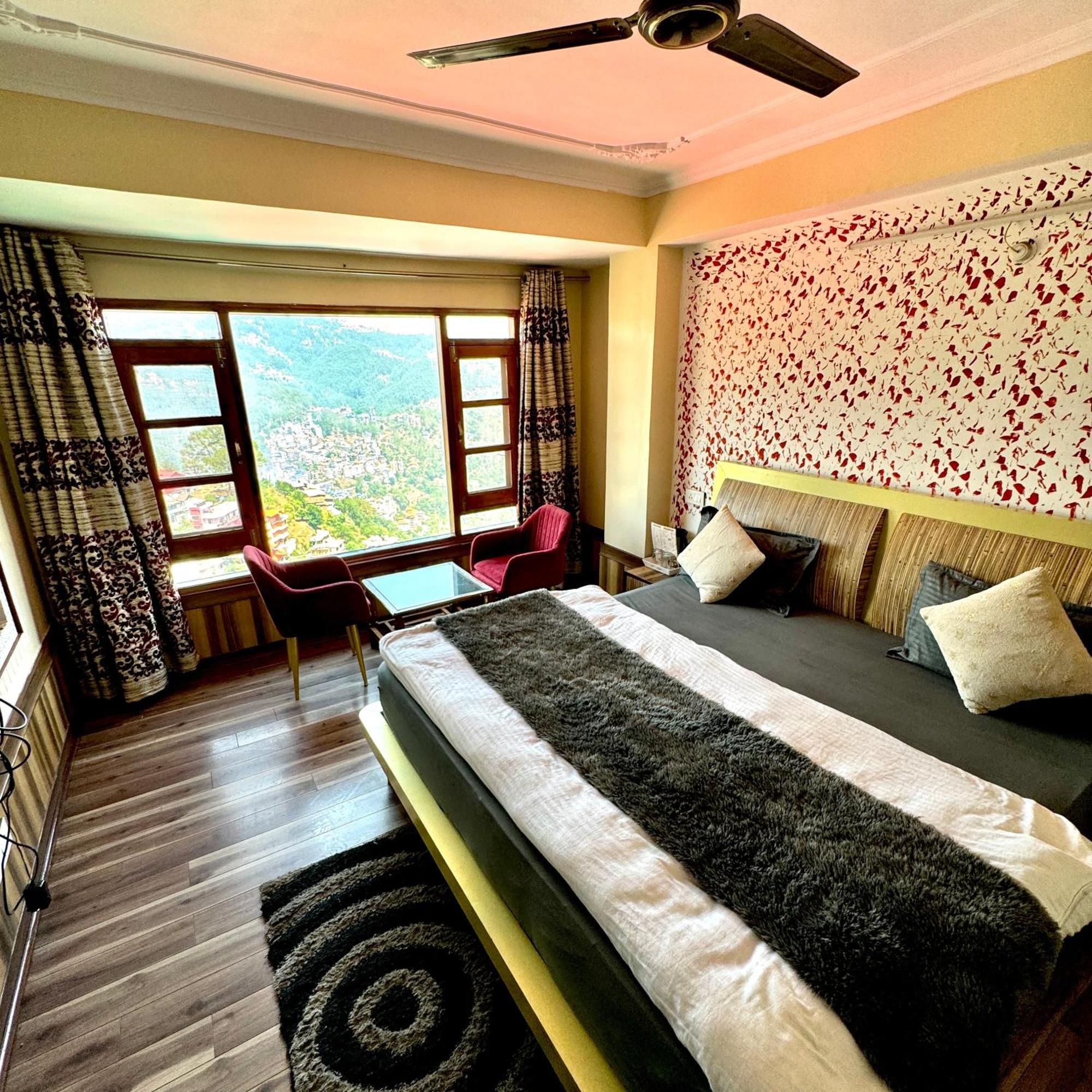 Hotel Apple Regency Shimla Buitenkant foto