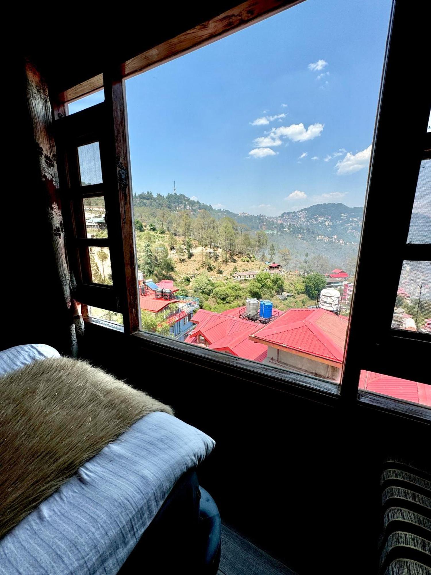 Hotel Apple Regency Shimla Buitenkant foto