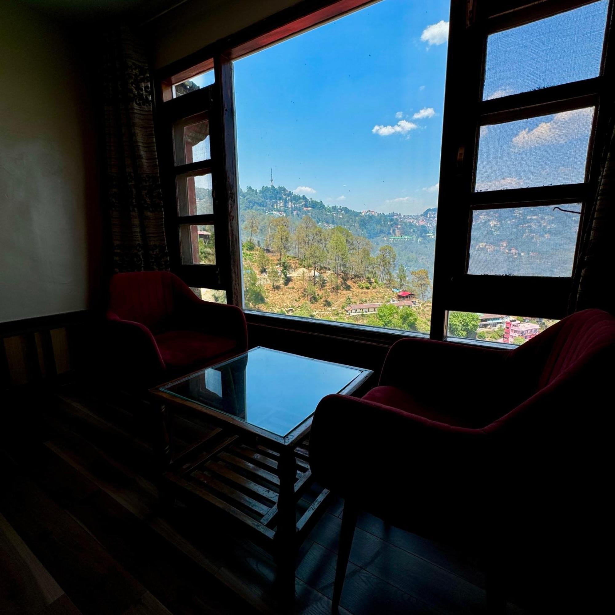 Hotel Apple Regency Shimla Buitenkant foto