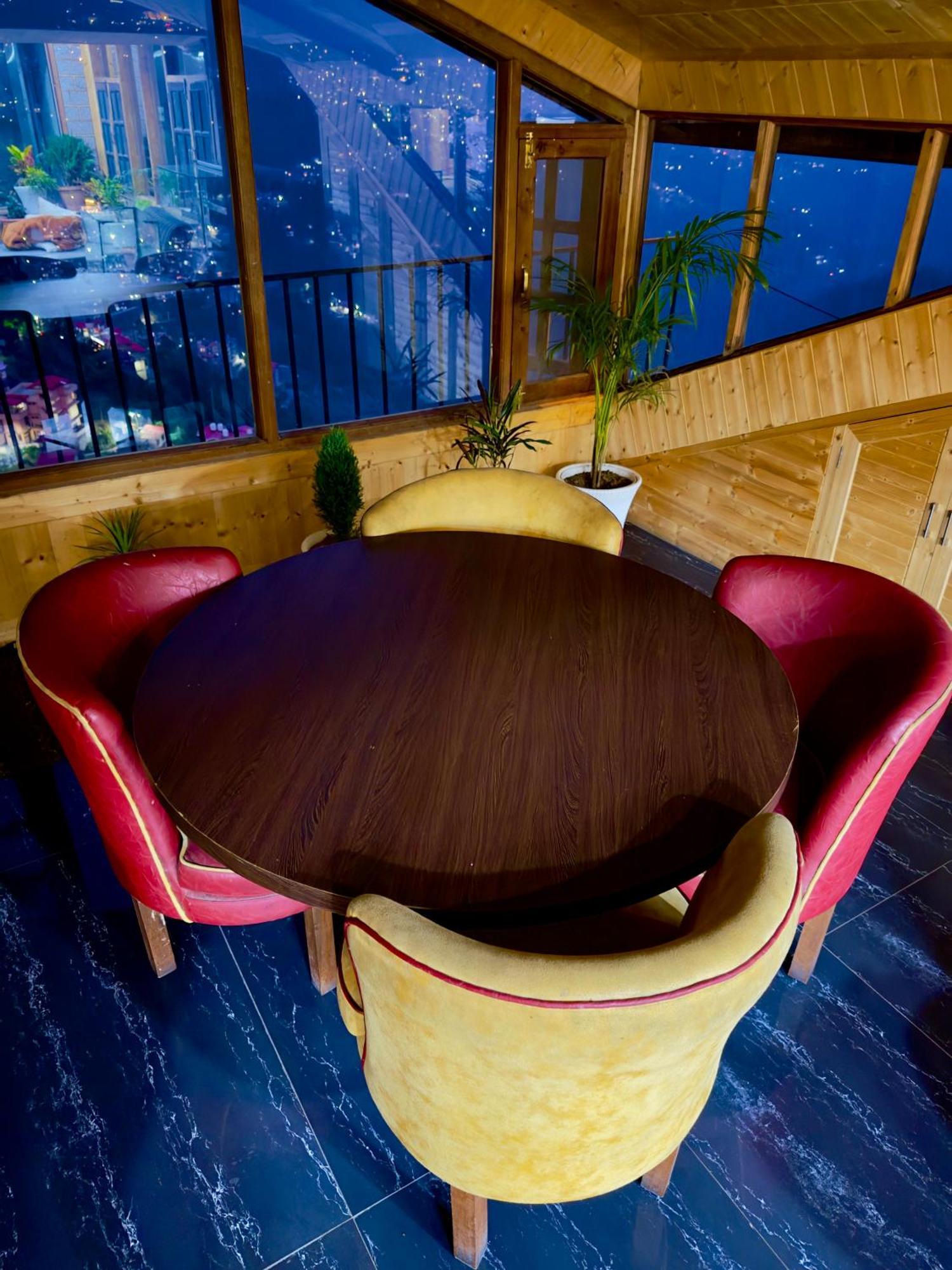 Hotel Apple Regency Shimla Buitenkant foto